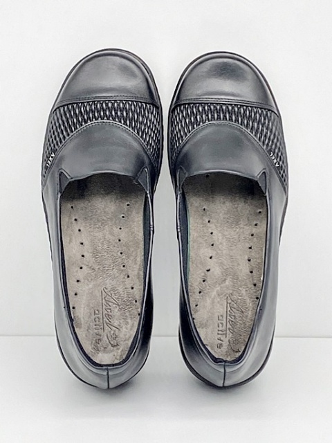 1733 Axel buty na koturnie