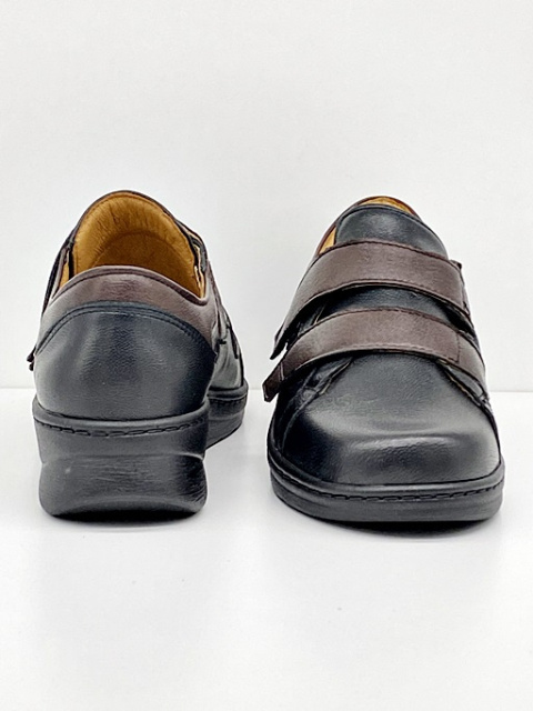 szerokie buty damskie