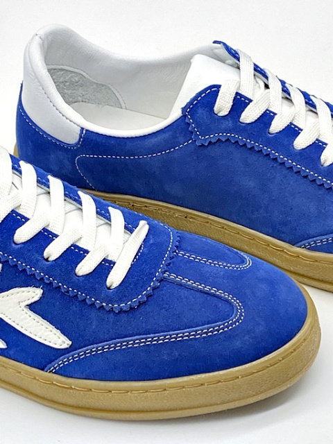 Damskie tenisówki skórzane adidasy Izzi 811 niebieskie, stopa średnia tęgość G 1/2