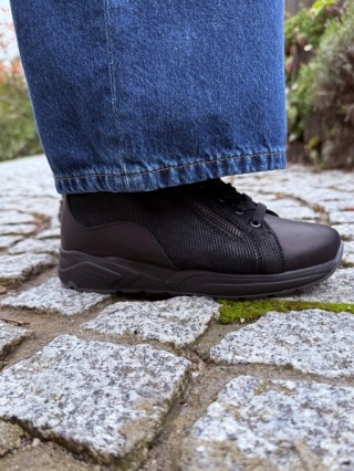 Solidus Mia 43005-01144 czarne buty na szeroką i tęgą stopę, tęgość M regulowana