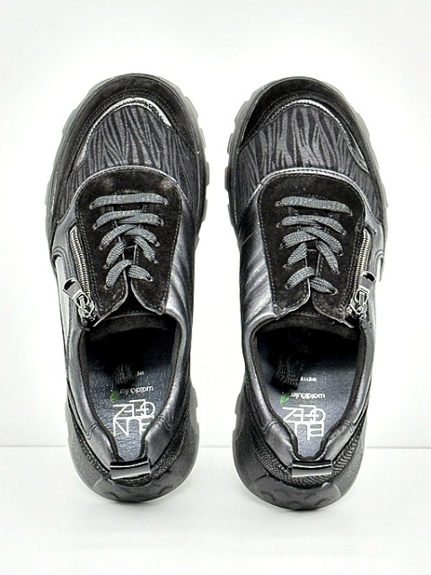 buty na haluksy Waldlaufer