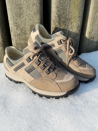 Zdrowotne buty trekkingowe Waldlaufer Holly 471008 810 093 szaro-beżowe, tęgość H