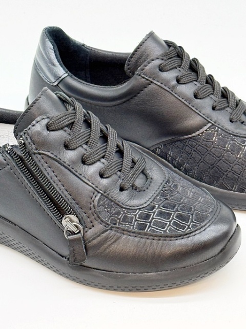 Szerokie buty damskie Comfortabel 951310-01 czarne, tęgość K