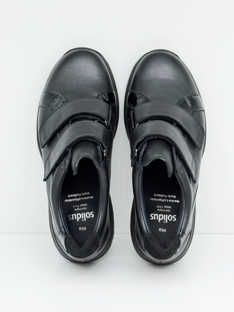 szerokie buty damskie