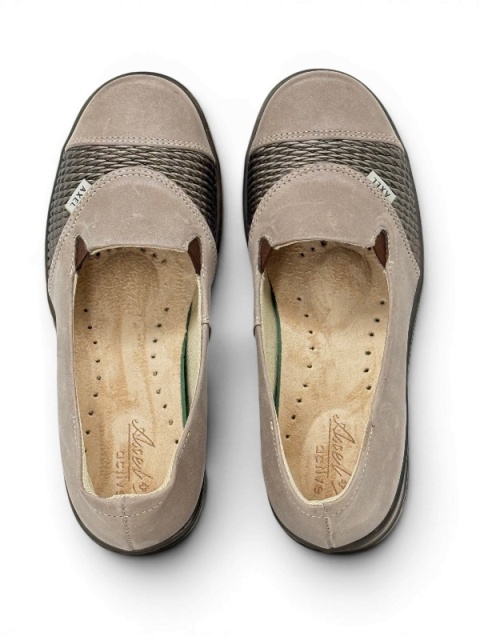 buty na haluksy Axel