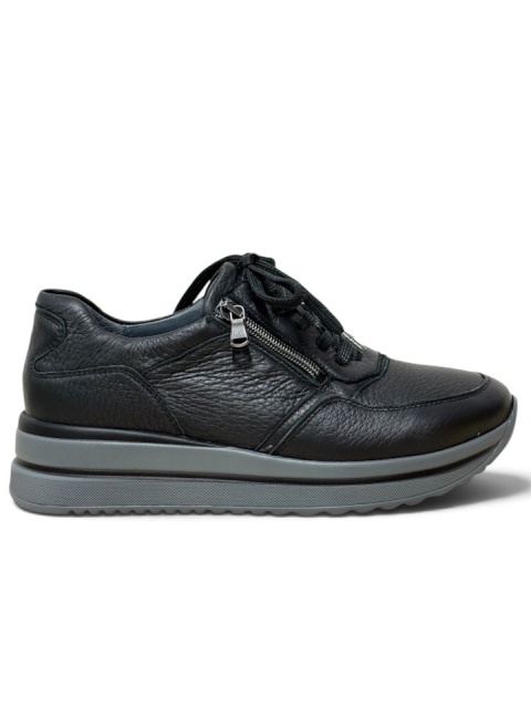 buty z jeleniej skóry