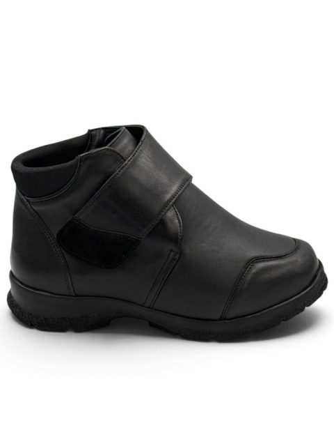 buty na opuchnięte kostki