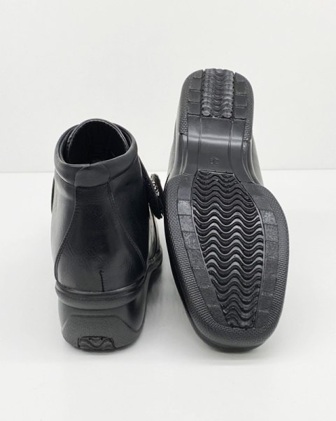Buty Wojtyłko 7B11296C czarne trzewiki, ekoskóra, tęgość G-H