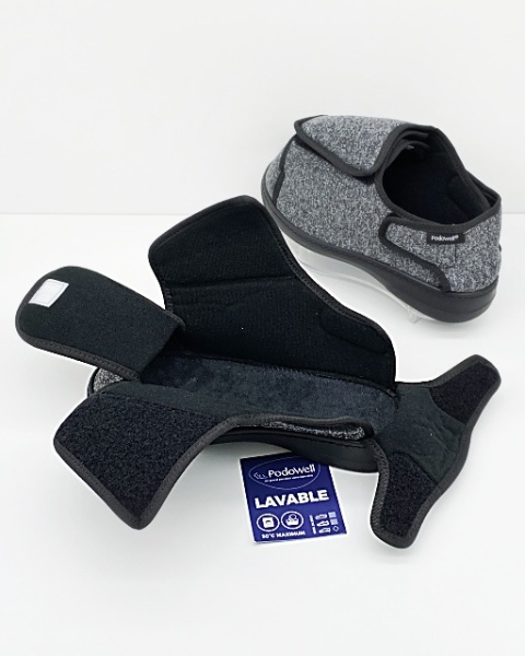 szeroko rozpinane buty